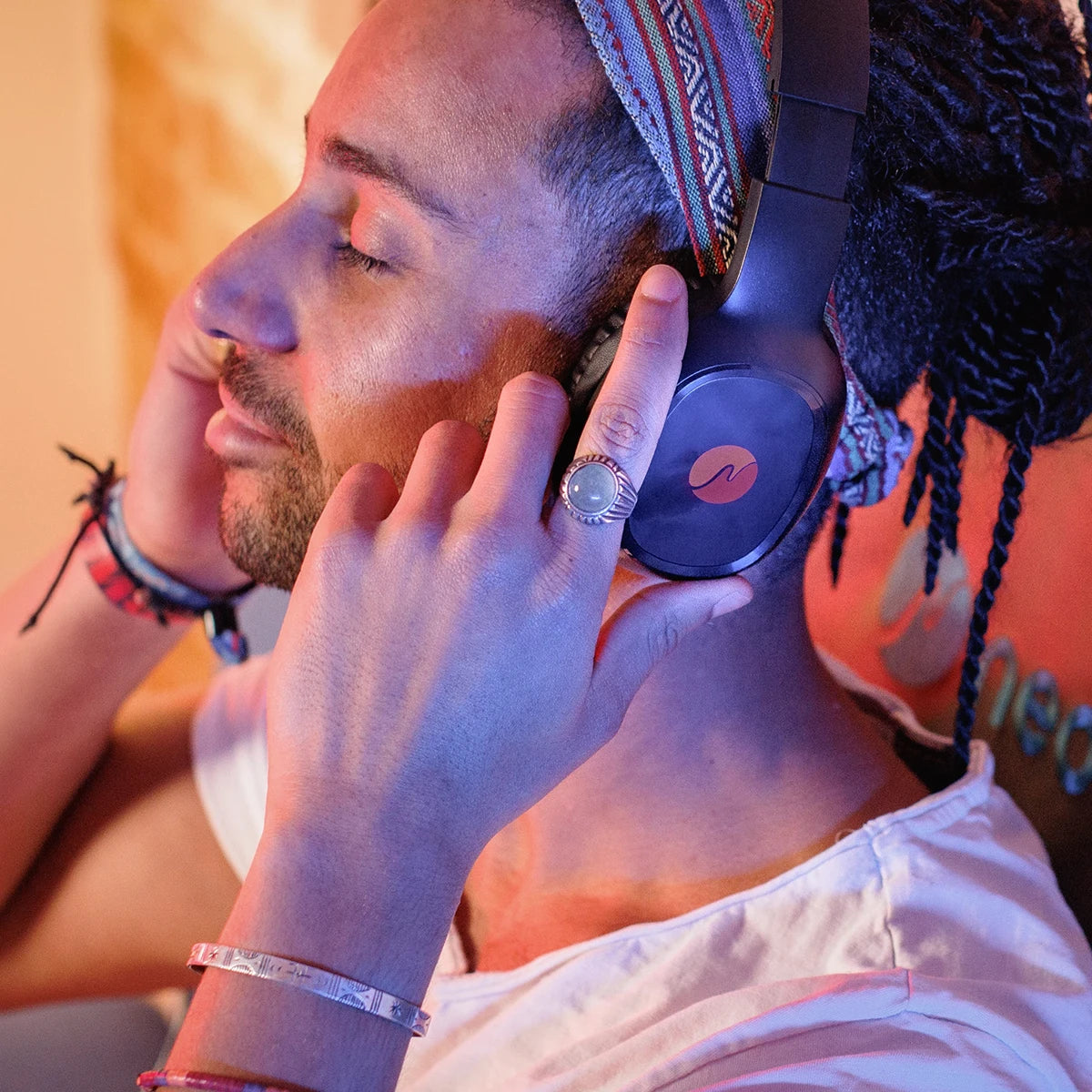 Neowake_Shop_Kopfhorer_Hero